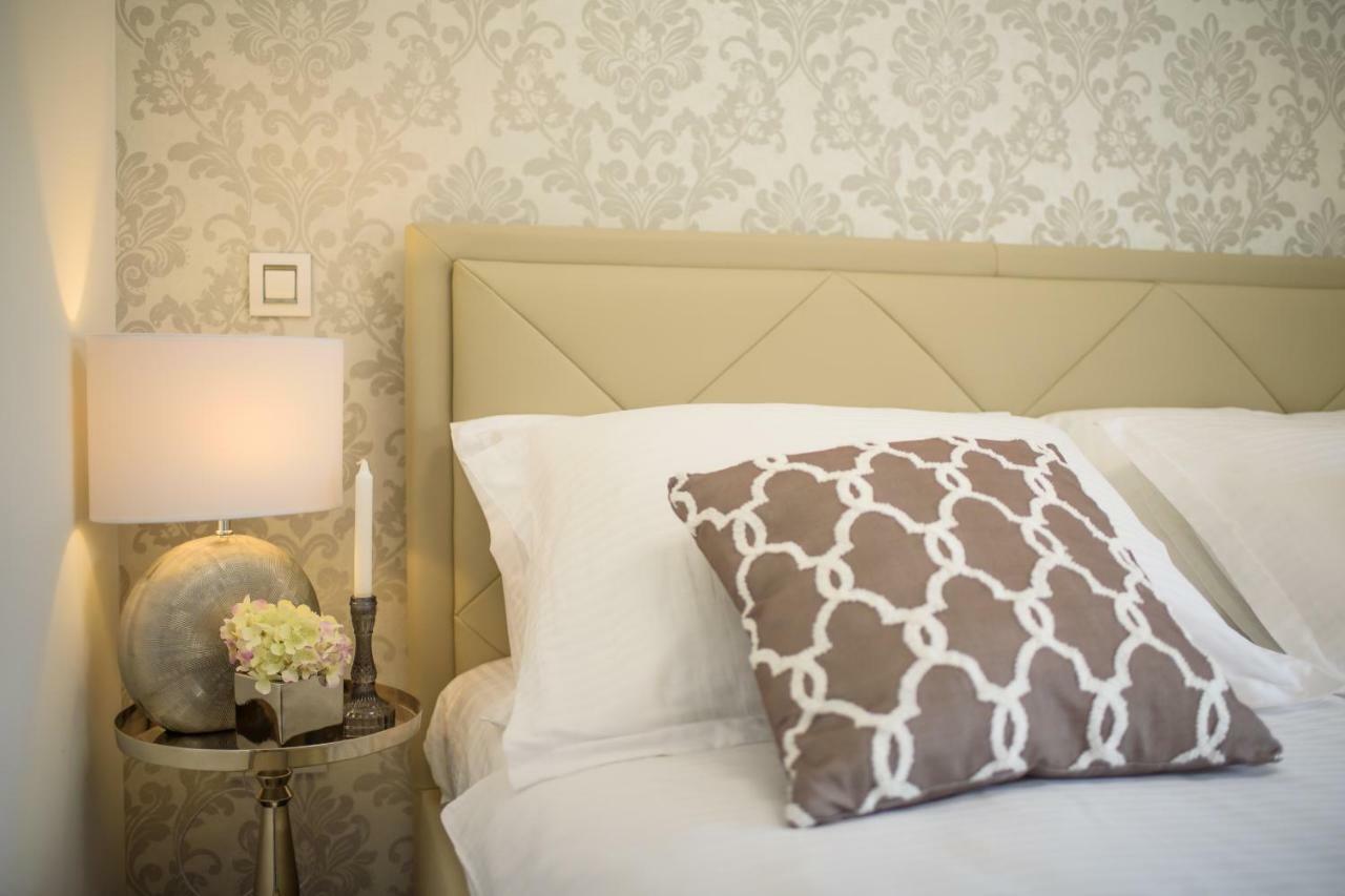 Unique Luxury Designers Apartment Zara Esterno foto