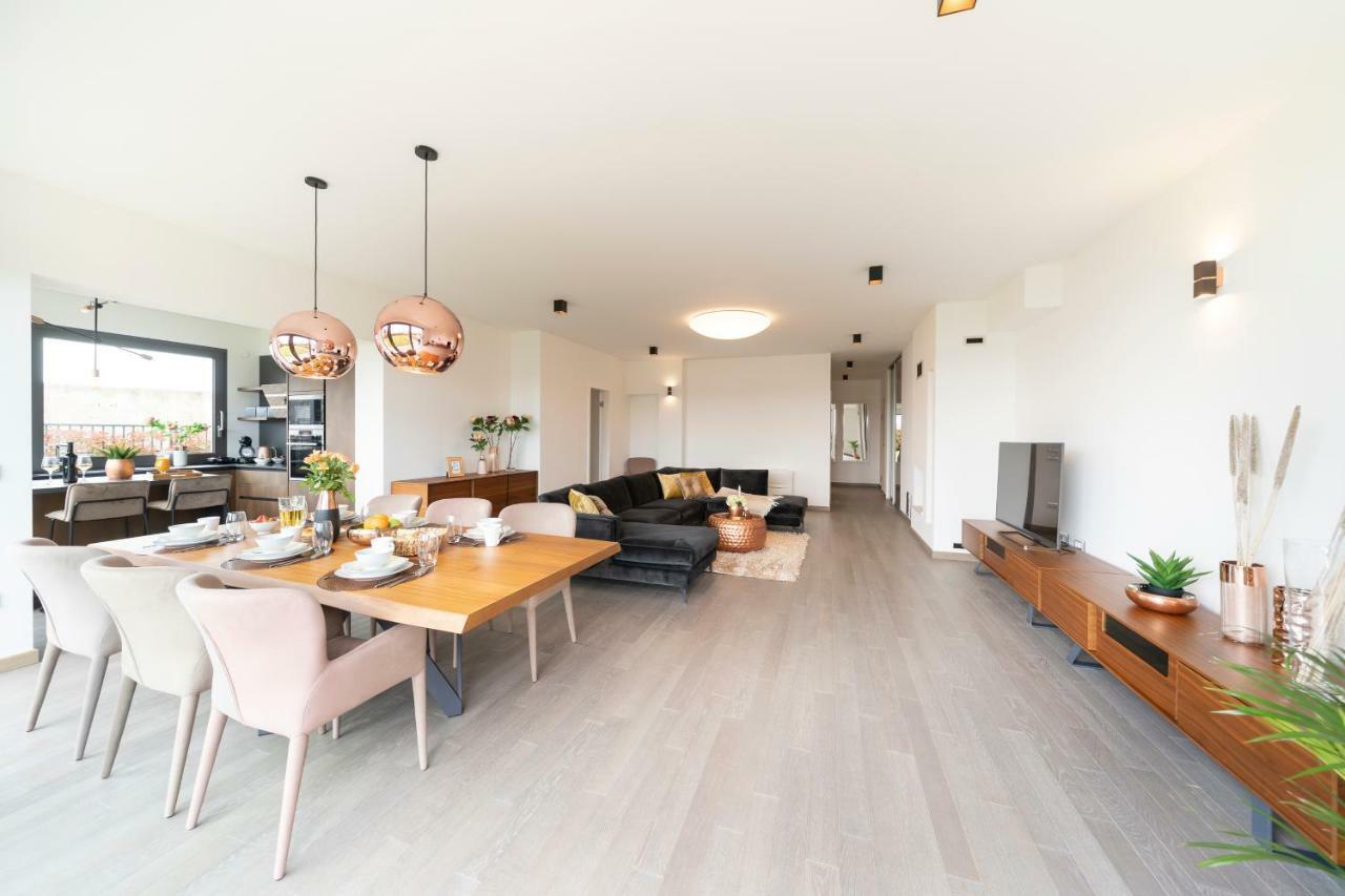 Unique Luxury Designers Apartment Zara Esterno foto