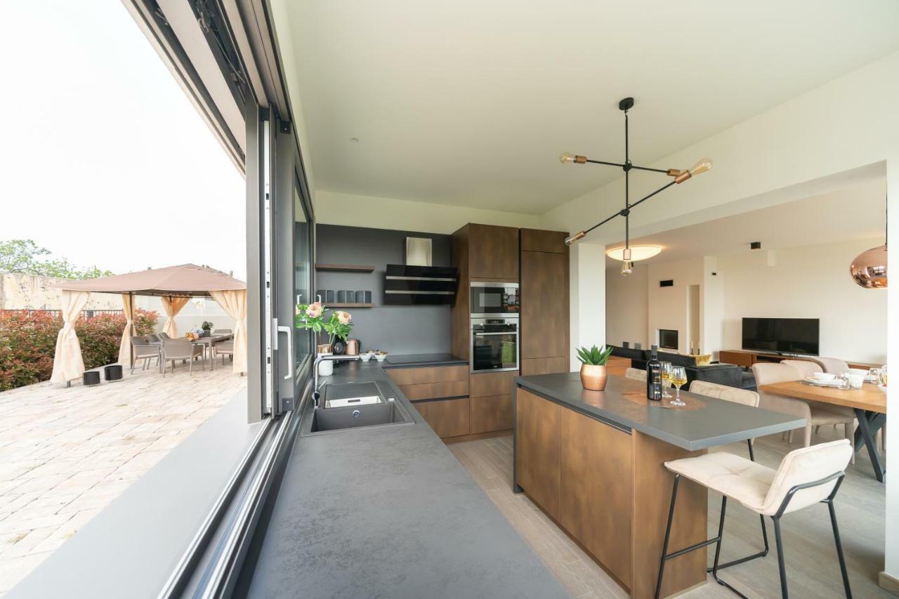 Unique Luxury Designers Apartment Zara Esterno foto
