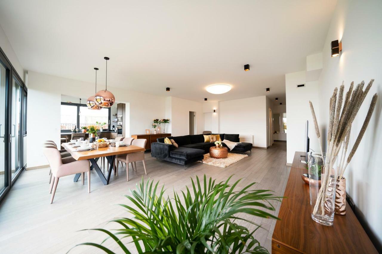 Unique Luxury Designers Apartment Zara Esterno foto